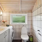 Four-bedroom In Sydals Skovbyballe