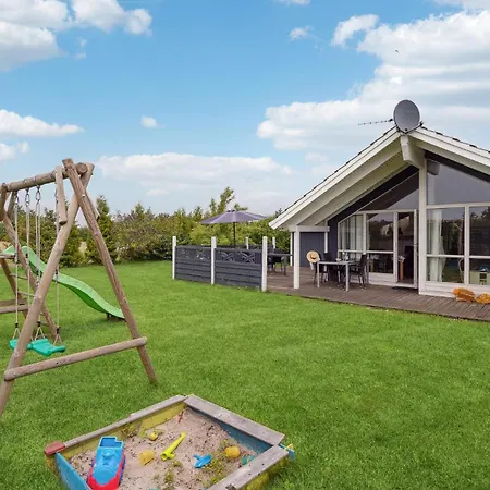 Four-bedroom In Sydals