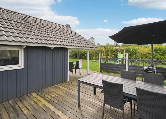 Four-bedroom In Sydals * Nedre Lysabild