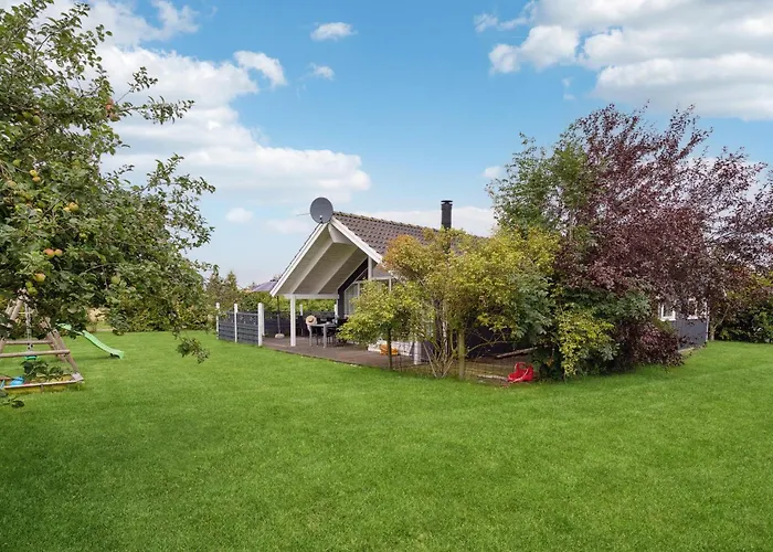 Four-bedroom In Sydals Vakantiehuis