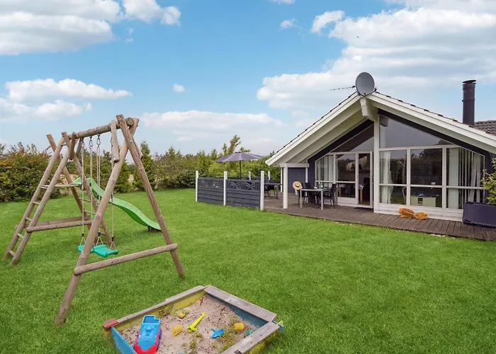 Four-bedroom In Sydals